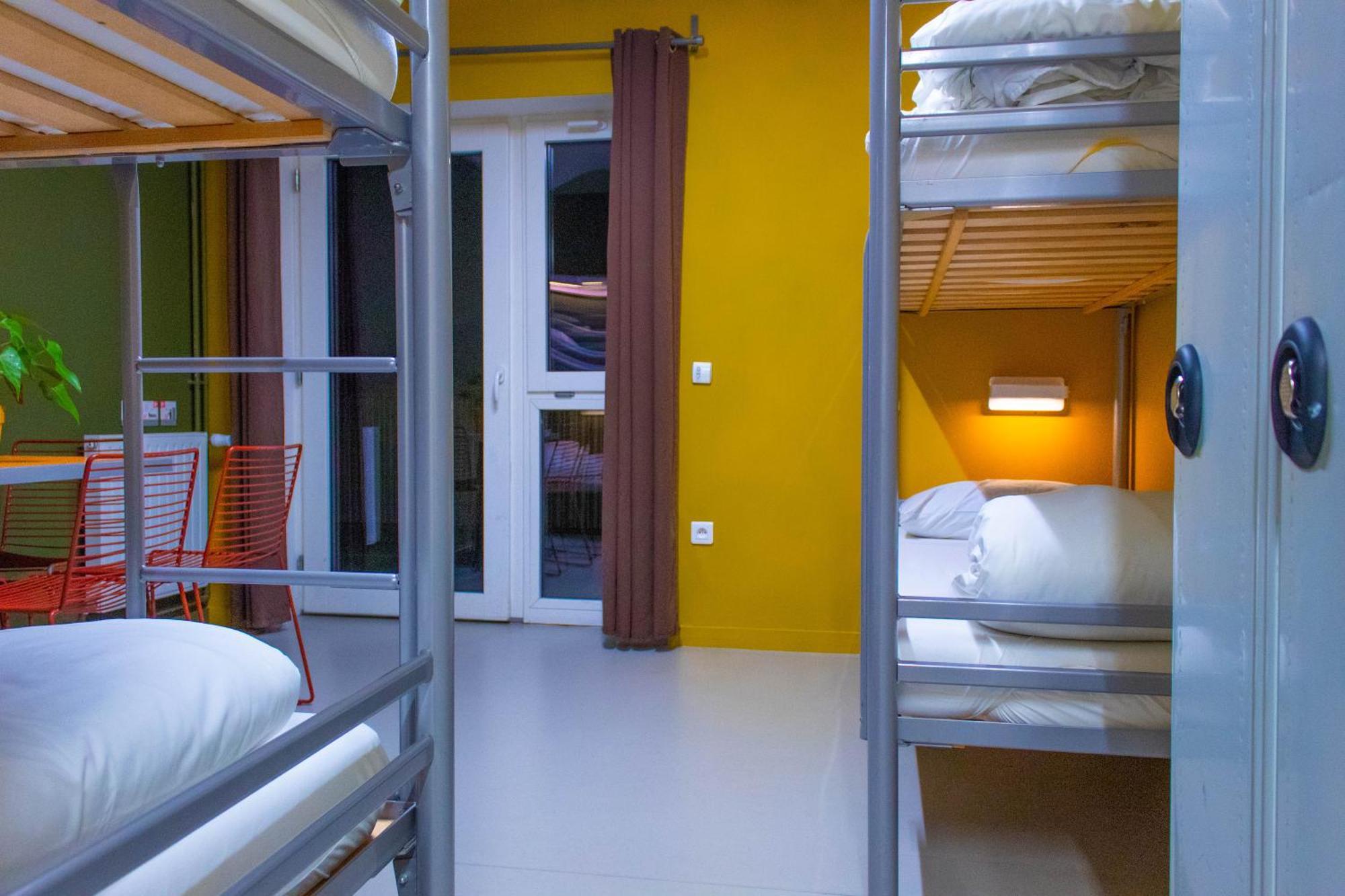Auberge De Jeunesse Hi 里尔 外观 照片